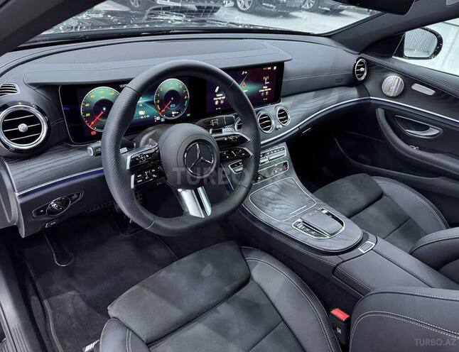 Mercedes E 300 e-10