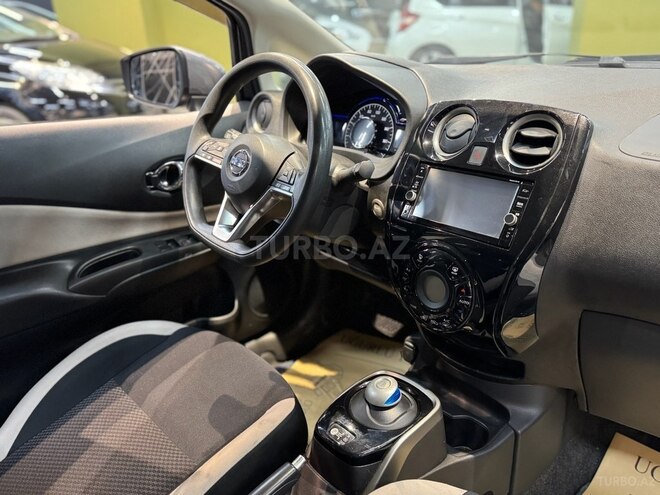 Nissan Note-3
