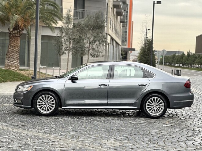 Volkswagen Passat 2017, 45,000 km - 1.8 l - Bakı