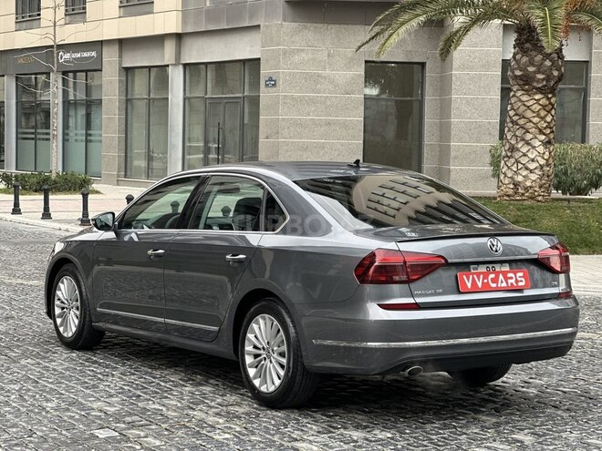 Volkswagen Passat 2017, 45,000 km - 1.8 l - Bakı