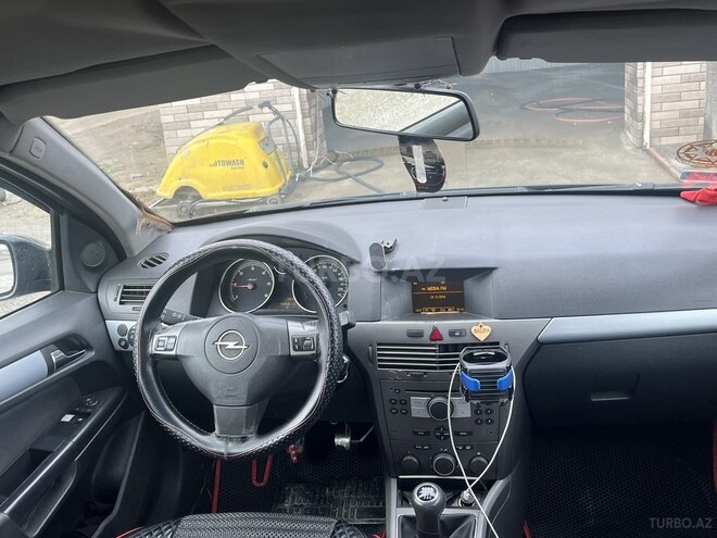 Opel Astra 2006, 335,000 km - 1.3 l - Bakı