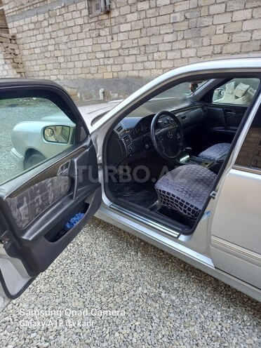 Mercedes E 230 1997, 402,638 km - 2.3 l - Bakı