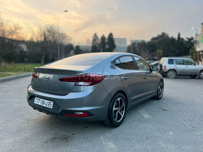 Hyundai Elantra 2019, 159,000 km - 2.0 l - Bakı