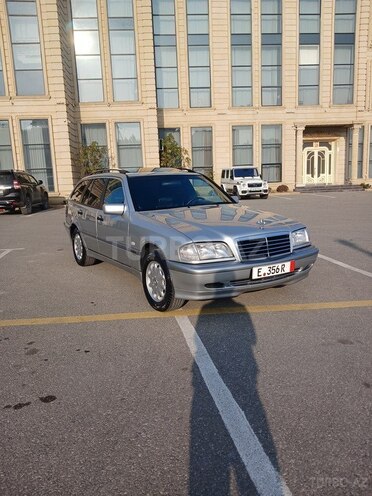 Mercedes C 220 d 2000, 350,000 km - 2.2 l - Xırdalan
