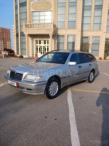 Mercedes C 220 d 2000, 350,000 km - 2.2 l - Xırdalan