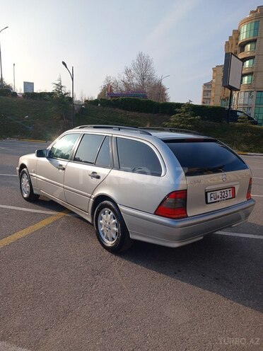 Mercedes C 220 d 2000, 350,000 km - 2.2 l - Xırdalan