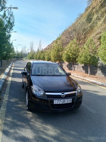 Opel Astra 2009, 201,000 km - 1.4 l - Balakən