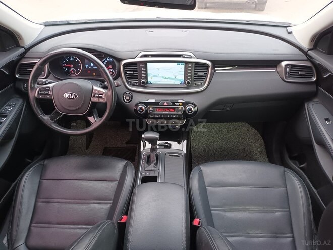 Kia Sorento-3