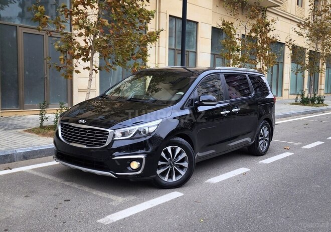 Kia Carnival 2015, 270,000 km - 2.2 l - Bakı