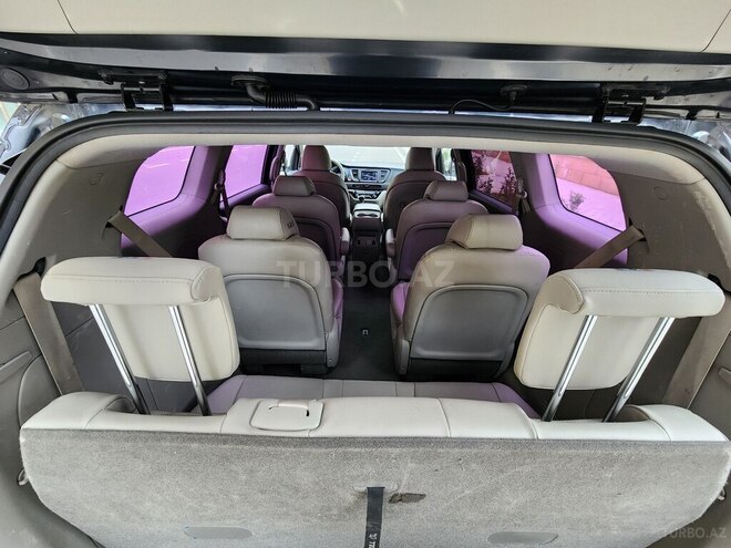 Kia Carnival 2015, 270,000 km - 2.2 l - Bakı