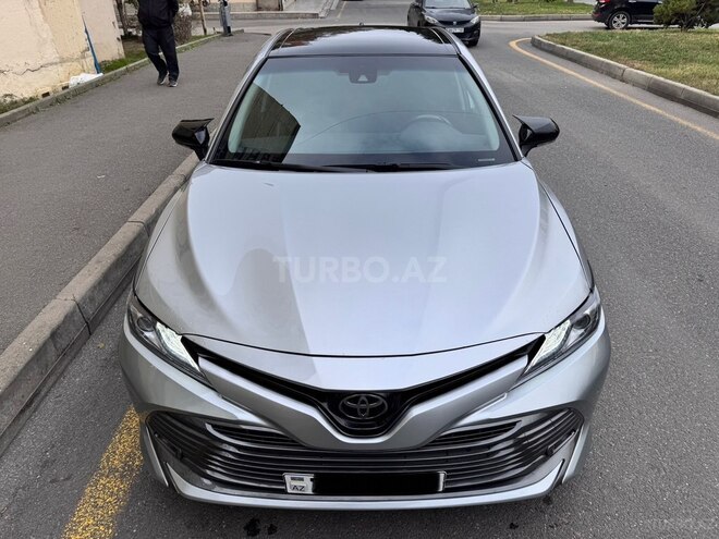 Toyota Camry-1