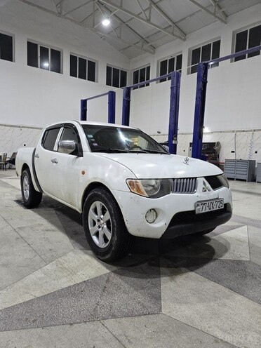 Mitsubishi L200 2007, 500,000 km - 2.4 л - Bakı
