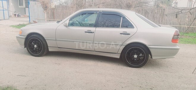 Mercedes C 230 1999, 25,600 km - 2.3 l - Şirvan