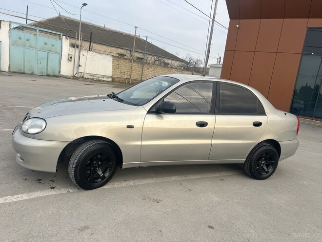 Daewoo Lanos 2009, 255,000 km - 1.5 l - Bakı