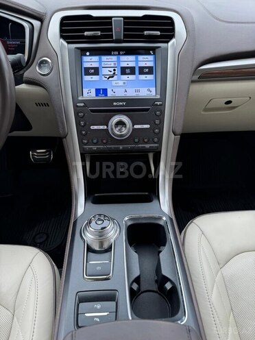 Ford Fusion (North America)-19
