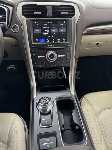 Ford Fusion (North America)-21