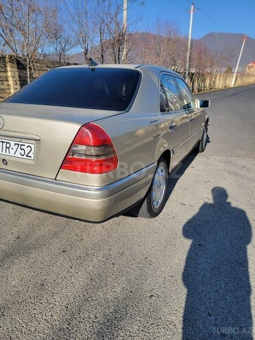 Mercedes C 220 1994, 263,589 km - 2.2 l - Oğuz