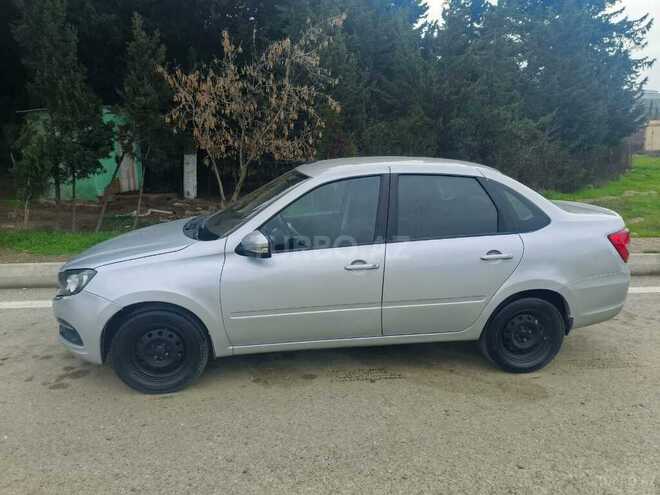 LADA (VAZ) Granta 2019, 215,000 km - 1.6 l - Bakı