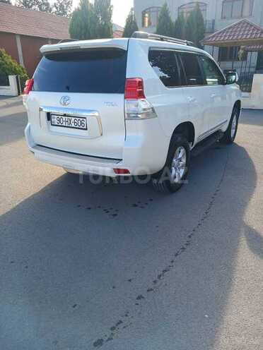 Toyota Land Cruiser Prado 2009, 190,000 km - 2.7 л - Gəncə