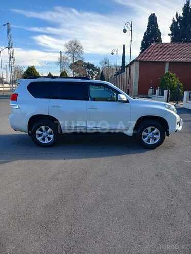 Toyota Land Cruiser Prado 2009, 190,000 km - 2.7 л - Gəncə