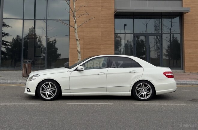 Mercedes E 350 2009, 190,000 km - 3.5 l - Bakı