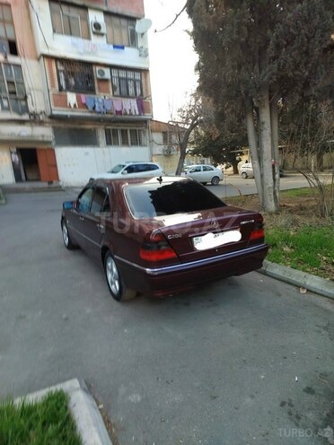 Mercedes C 200 1998, 284,000 km - 2.0 l - Bakı