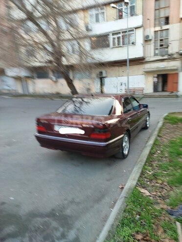 Mercedes C 200 1998, 284,000 km - 2.0 l - Bakı