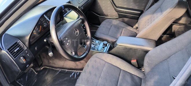 Mercedes C 220 1996, 400,000 km - 2.2 л - Bərdə