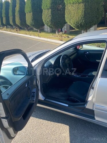 Mercedes C 240 2000, 320,000 km - 2.4 l - Gəncə