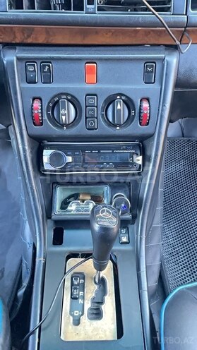 Mercedes E 320 1993, 452,640 km - 3.2 л - Goranboy