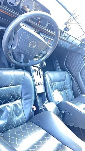 Mercedes E 320 1993, 452,640 km - 3.2 л - Goranboy
