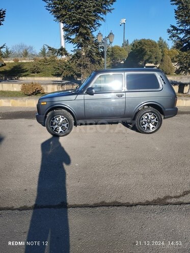 LADA (VAZ) Niva 2019, 38,000 km - 1.7 l - Qusar