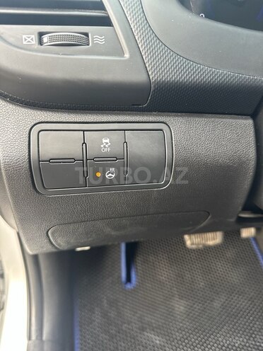 Hyundai Accent 2015, 143,180 km - 1.4 l - Bakı