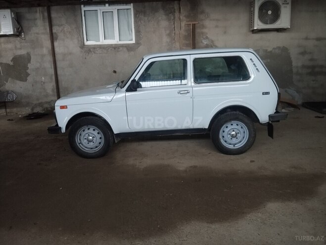 LADA (VAZ) Niva 2005, 39,000 km - 1.7 l - Şabran