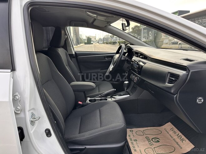 Toyota Corolla 2015, 164,342 km - 1.6 l - Bakı