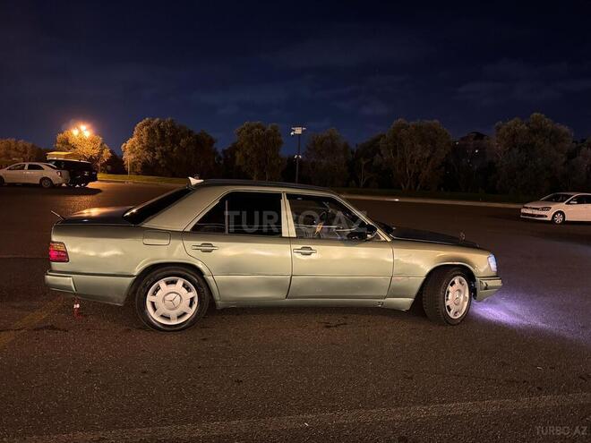 Mercedes E 230 1989, 551,000 km - 2.3 л - Bakı