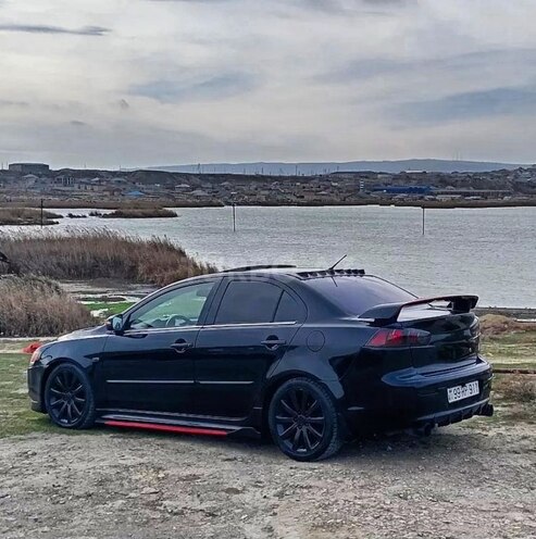 Mitsubishi Lancer 2010, 320,830 km - 2.0 l - Bakı