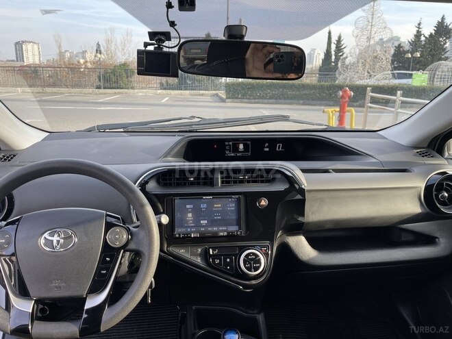 Toyota Aqua 2019, 98,000 km - 1.5 l - Bakı