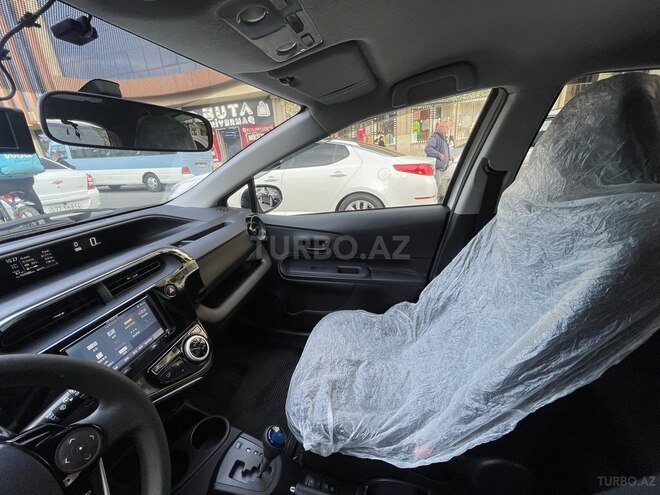 Toyota Aqua 2019, 98,000 km - 1.5 l - Bakı