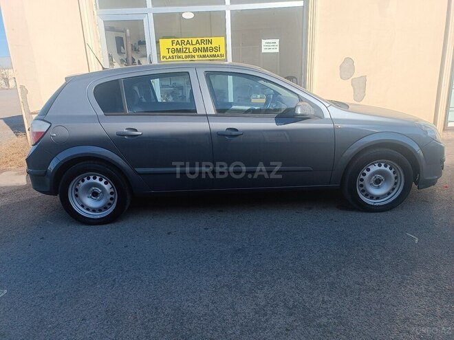 Opel Astra 2006, 223,000 km - 1.4 l - Tovuz