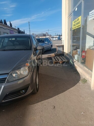 Opel Astra 2006, 223,000 km - 1.4 l - Tovuz