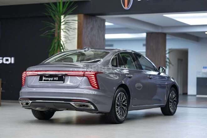 Hongqi H5 2023, 0 km - 1.5 l - Bakı