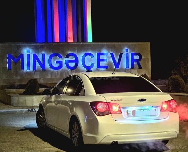 Chevrolet Cruze 2014, 19,600 km - 1.6 l - Mingəçevir