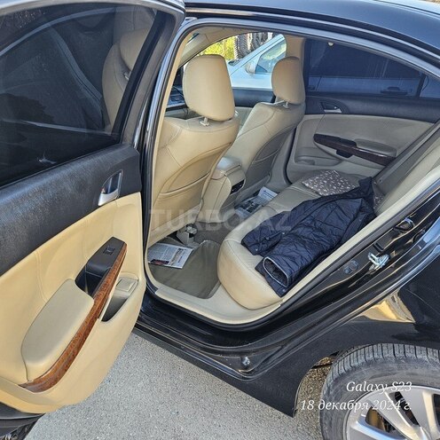 Honda Accord 2012, 200,000 km - 2.4 l - Salyan