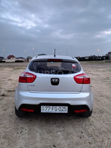Kia Rio 2013, 88,500 km - 1.4 л - Bakı