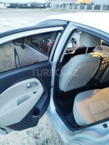 Kia Rio 2013, 88,500 km - 1.4 л - Bakı