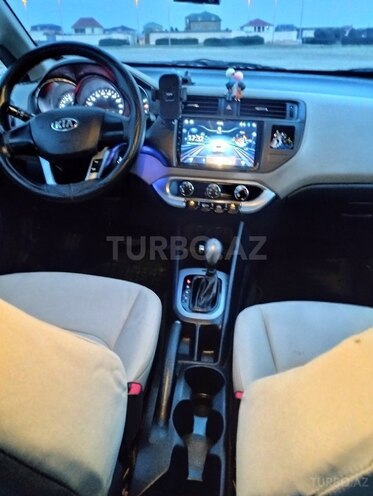 Kia Rio 2013, 88,500 km - 1.4 л - Bakı
