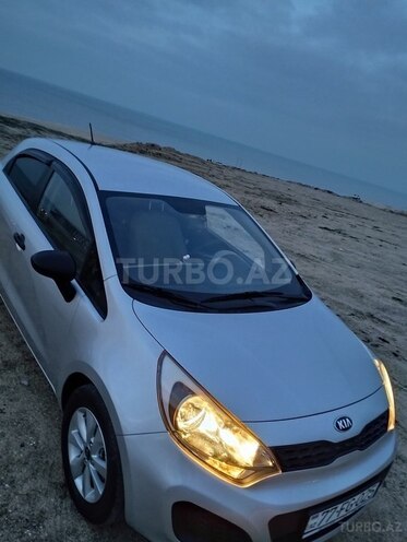 Kia Rio 2013, 88,500 km - 1.4 л - Bakı