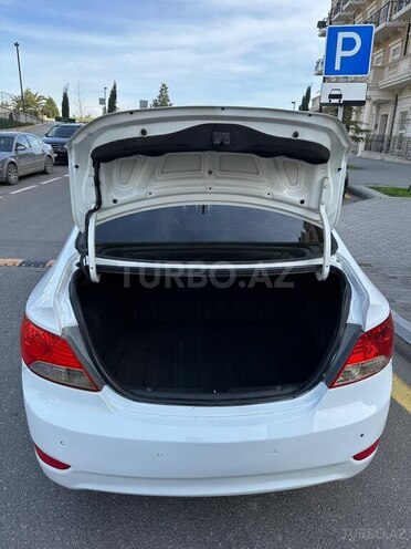 Hyundai Accent 2011, 225,000 km - 1.4 l - Bakı