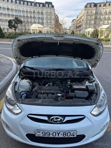 Hyundai Accent 2011, 225,000 km - 1.4 l - Bakı